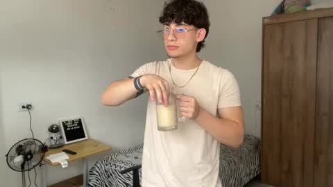 Snapshot of kisan_smith chatting on January 2025 05:00:01 PM Kisan online show from January 2025 05:00:01 PM