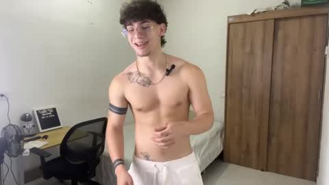 Snapshot of kisan_smith chatting on February 2025 03:42:01 AM Kisan online show from February 2025 03:42:01 AM