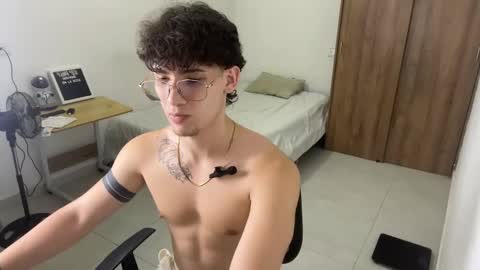 Snapshot of kisan_smith chatting on February 2025 06:45:02 AM Kisan online show from February 2025 06:45:02 AM