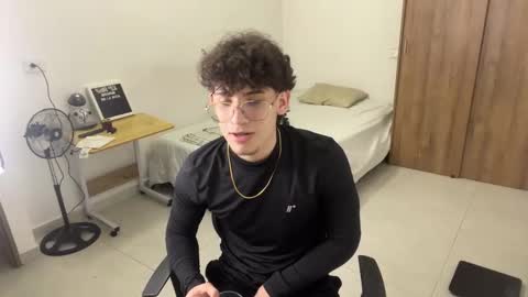 Snapshot of kisan_smith chatting on February 2025 04:59:01 AM Kisan online show from February 2025 04:59:01 AM