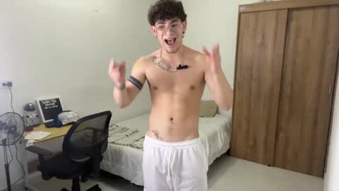 Snapshot of kisan_smith chatting on February 2025 06:08:01 AM Kisan online show from February 2025 06:08:01 AM