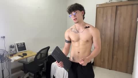 Snapshot of kisan_smith chatting on February 2025 06:03:01 AM Kisan online show from February 2025 06:03:01 AM