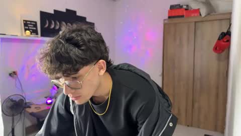 Snapshot of kisan_smith chatting on October 2025 02:39:02 AM Kisan online show from October 2025 02:39:02 AM