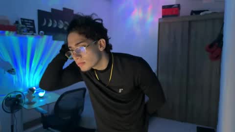 Snapshot of kisan_smith chatting on October 2025 03:18:02 AM Kisan online show from October 2025 03:18:02 AM