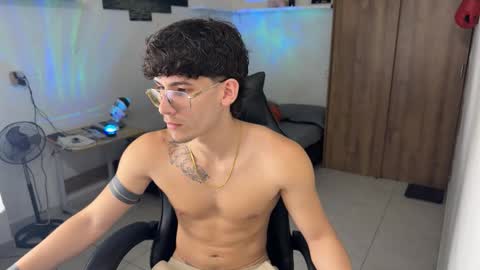 Snapshot of kisan_smith chatting on February 2026 04:00:01 AM Kisan online show from February 2026 04:00:01 AM