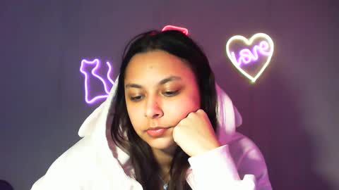 Snapshot of kiss_ameliaa chatting on February 2025 10:28:02 AM kiss_ameliaa online show from February 2025 10:28:02 AM