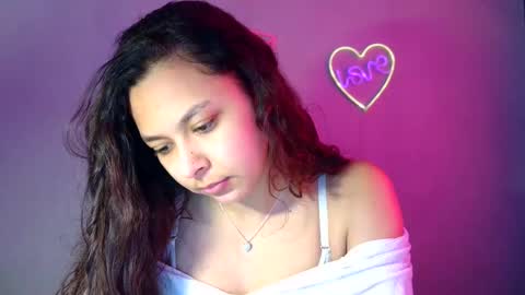 Snapshot of kiss_ameliaa chatting on February 2025 09:21:01 AM kiss_ameliaa online show from February 2025 09:21:01 AM