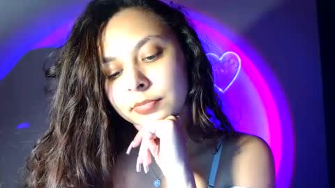 Snapshot of kiss_ameliaa chatting on February 2025 07:05:02 PM kiss_ameliaa online show from February 2025 07:05:02 PM