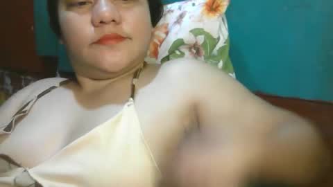 kiss_me_loves online show from September 2025 12:16:01 AM