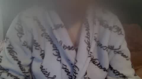 kissandtell1357 online show from October 2025 02:21:02 PM