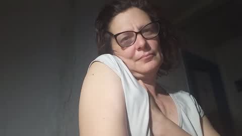 kissandvibe online show from May 2026 07:32:02 PM