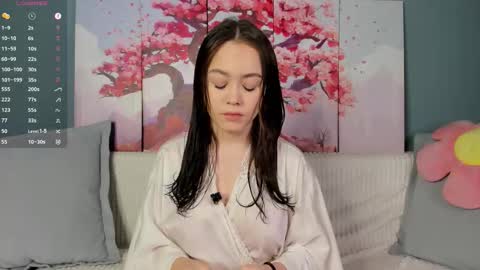 Snapshot of kissiekat chatting on December 2025 07:28:01 AM Lola online show from December 2025 07:28:01 AM