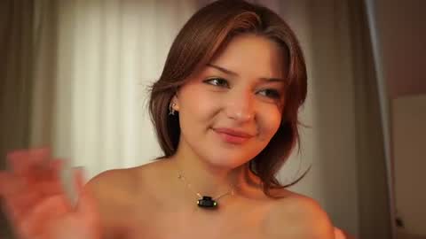 Snapshot of kissiekat chatting on June 2026 05:12:01 AM Lola online show from June 2026 05:12:01 AM