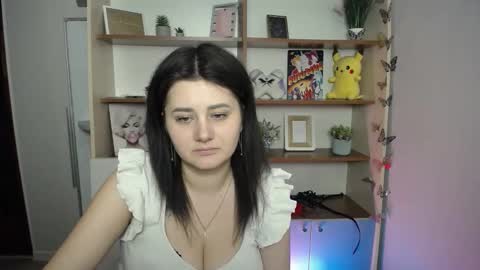 kissleoxx online show from April 2026 01:41:01 PM