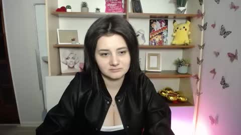 Snapshot of kissleoxx chatting on May 2026 12:12:02 PM kissleoxx online show from May 2026 12:12:02 PM