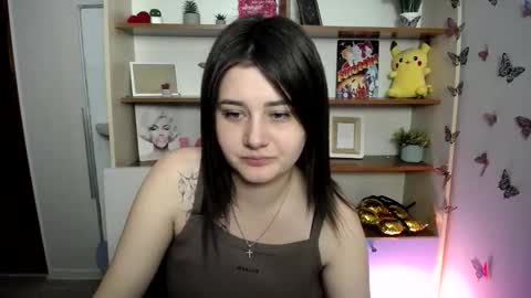 Snapshot of kissleoxx chatting on May 2026 12:01:01 PM kissleoxx online show from May 2026 12:01:01 PM