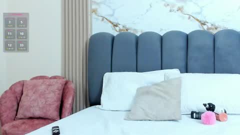 Snapshot of kissmesara chatting on March 2026 12:43:02 PM Sara online show from March 2026 12:43:02 PM