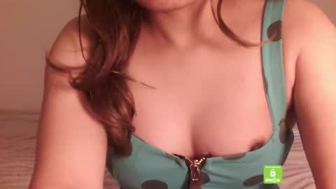 J online show from October 2025 06:42:01 PM