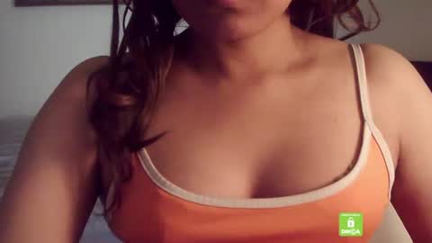 J online show from November 2025 07:47:01 PM