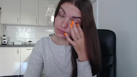 Im Amaia   Everyone Merry Christmas  online show from July 2026 09:13:01 AM