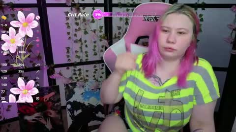 kitsune_little online show from April 2026 11:32:01 AM