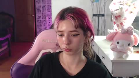 Ari Keimiwrights  online show from February 2025 02:28:02 AM