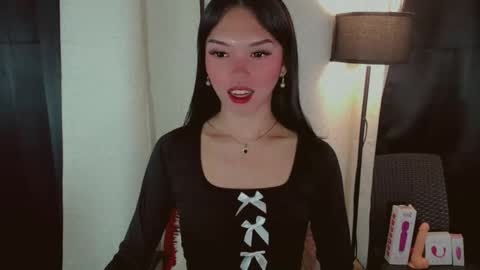 KITTY online show from October 2025 09:13:01 PM