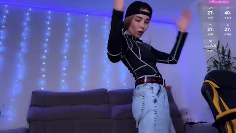 Veronica online show from February 2026 01:05:01 PM