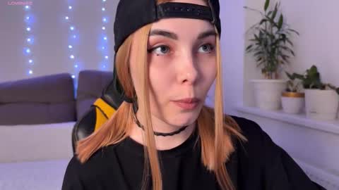 Veronica online show from March 2026 06:00:01 PM