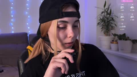 Veronica online show from April 2026 07:22:01 PM