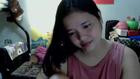 Snapshot of kittlyn chatting on October 2025 01:47:01 AM kittlyn online show from October 2025 01:47:01 AM