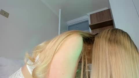 sophie online show from March 2026 06:30:02 PM