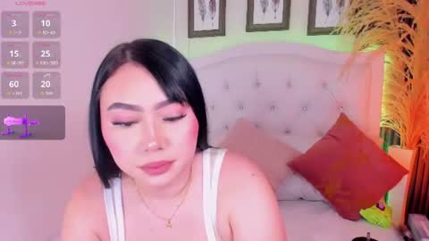 Snapshot of kitty_blueee chatting on June 2026 03:29:01 AM kitty online show from June 2026 03:29:01 AM