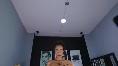 Kitty online show from November 2025 11:36:02 AM