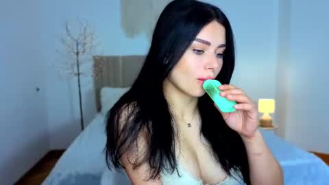 Snapshot of kitty_cut1ee_ chatting on June 2026 06:21:02 AM kitty_cut1ee_ online show from June 2026 06:21:02 AM