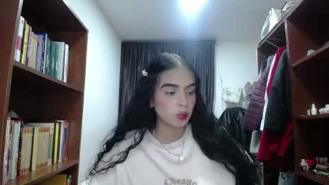 kitty_naugthy__ online show from July 2026 04:06:02 AM