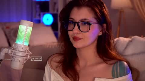Snapshot of kittybay_ chatting on May 2026 10:00:01 AM KittyBay online show from May 2026 10:00:01 AM