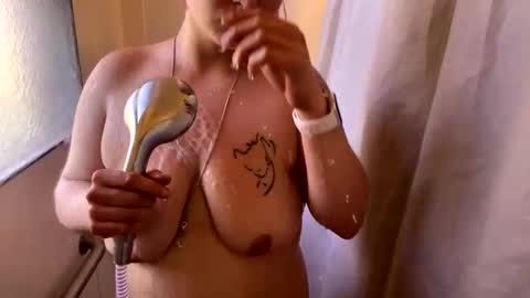 Snapshot of kittycat929709 chatting on January 2025 03:55:02 PM Drip maker online show from January 2025 03:55:02 PM