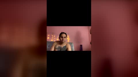 KittyLove online show from November 2025 10:00:02 PM