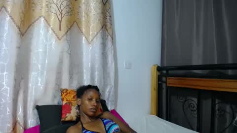 Fay online show from April 2026 01:03:01 AM