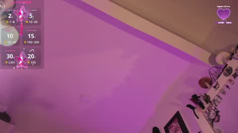 Snapshot of kittygoth_ chatting on June 2026 10:43:02 PM Kitty Goth online show from June 2026 10:43:02 PM