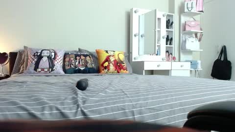 Isabel online show from December 2024 05:53:02 AM