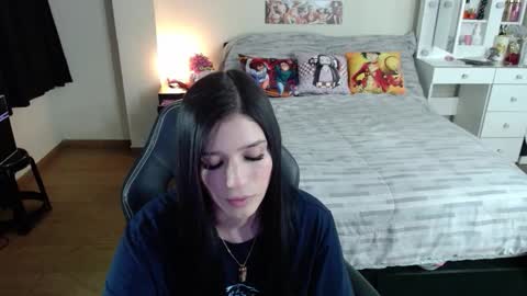 Isabel online show from March 2026 08:08:02 PM