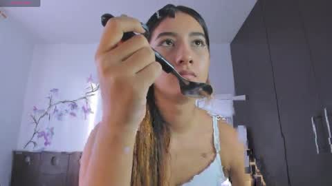 Snapshot of kittyrush_ chatting on May 2026 09:34:01 PM kitty online show from May 2026 09:34:01 PM
