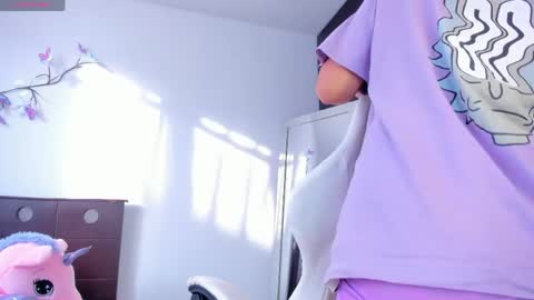 Snapshot of kittyrush_ chatting on May 2026 09:53:01 PM kitty online show from May 2026 09:53:01 PM