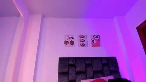 kitty online show from March 2026 06:03:02 PM