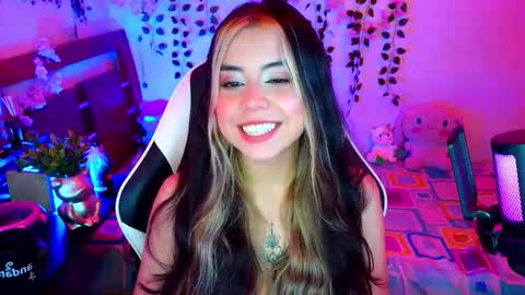 Kittyuwu  online show from February 2026 04:24:01 AM