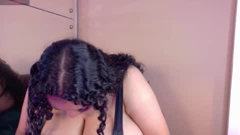 Kitty Hill online show from February 2026 05:27:02 AM