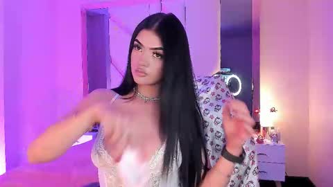 Kiwi online show from November 2025 08:23:02 PM