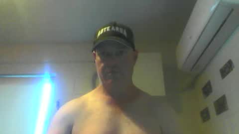 kiwiguy19773 online show from December 2024 06:25:02 AM